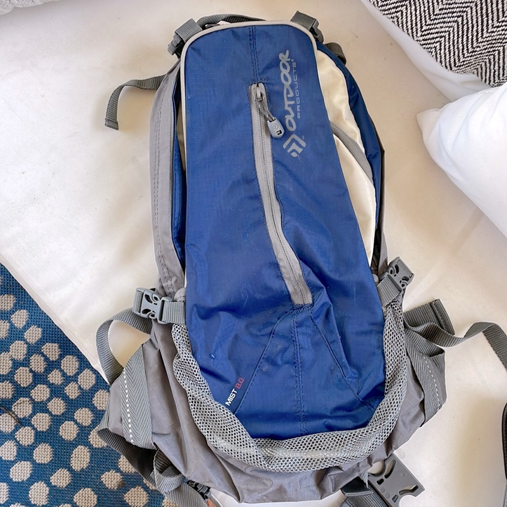 SALE ✨ Outdoor Products Water Hiking Backpack with additional water bladder